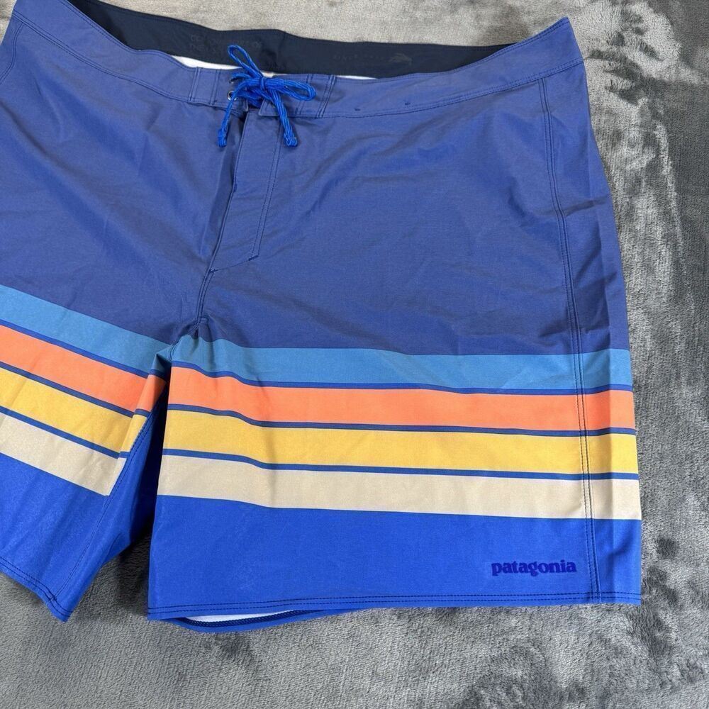 Patagonia Sz 42 Hydropeak 18’ Boardshorts Santa Cruz Stripe Superior Blue NWOT - Picture 4 of 16
